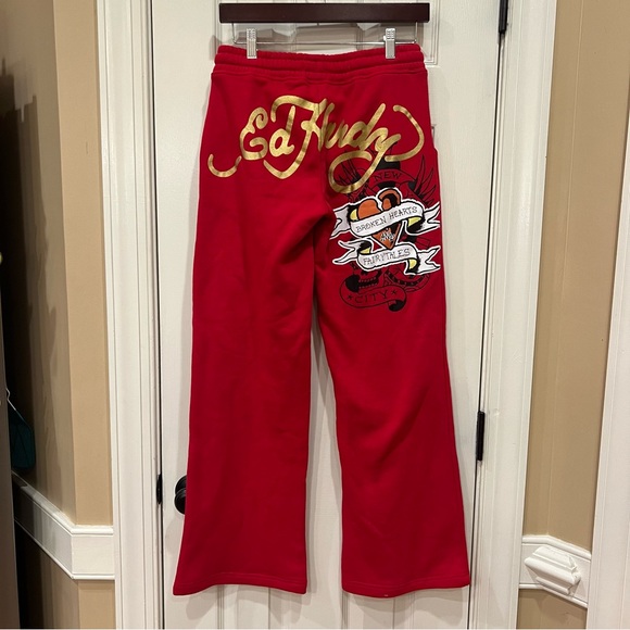 NWOT Ed Hardy Low Rise Flare Red Sweatpants Broken Hearts & Fairytales Graphic S - Picture 1 of 10
